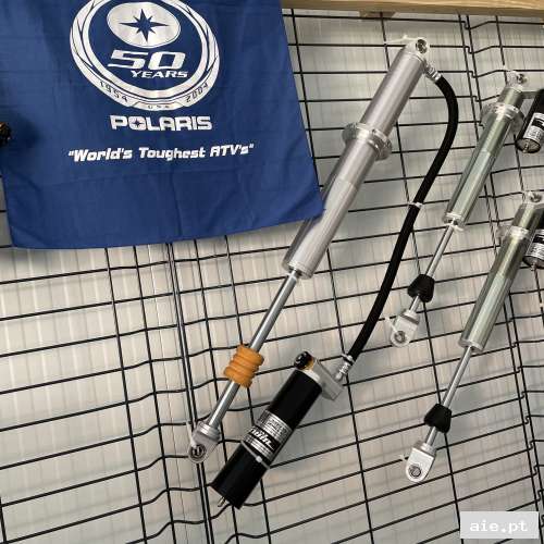 Part Number : 7044087 SHOCK  REAR  2.5  - PEÇA POLARIS